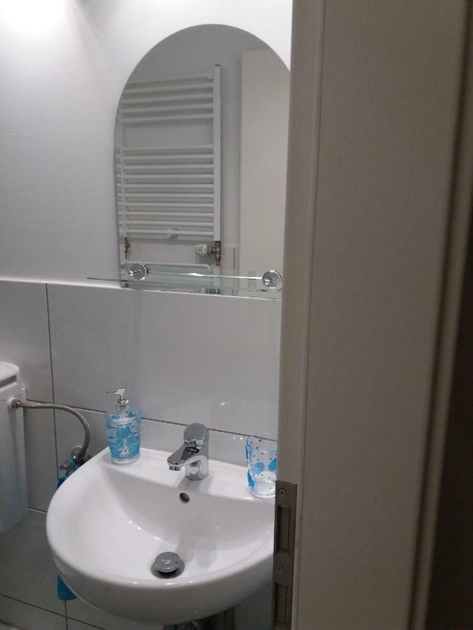 Ferienwohnung Берлин Экстерьер фото
