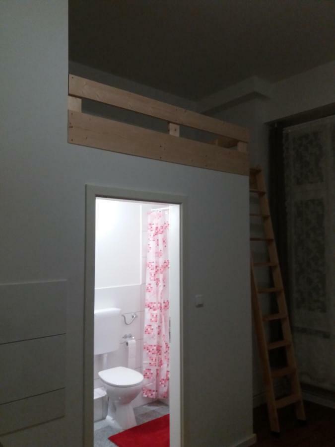 Ferienwohnung Берлин Экстерьер фото