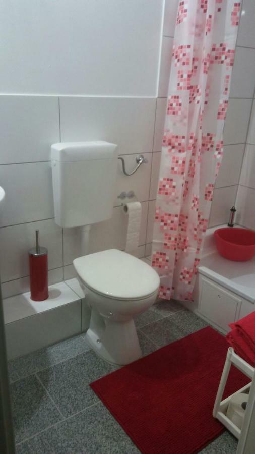 Ferienwohnung Берлин Экстерьер фото